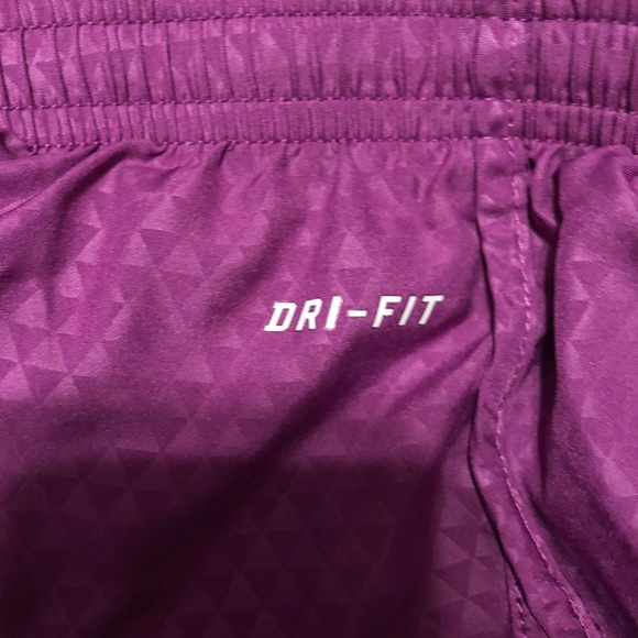 Women’s Nike Shorts - Picture 5 of 5